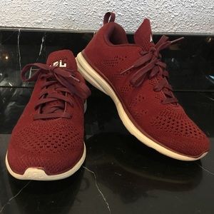 APL Merlot Sneaker *LIKE NEW*